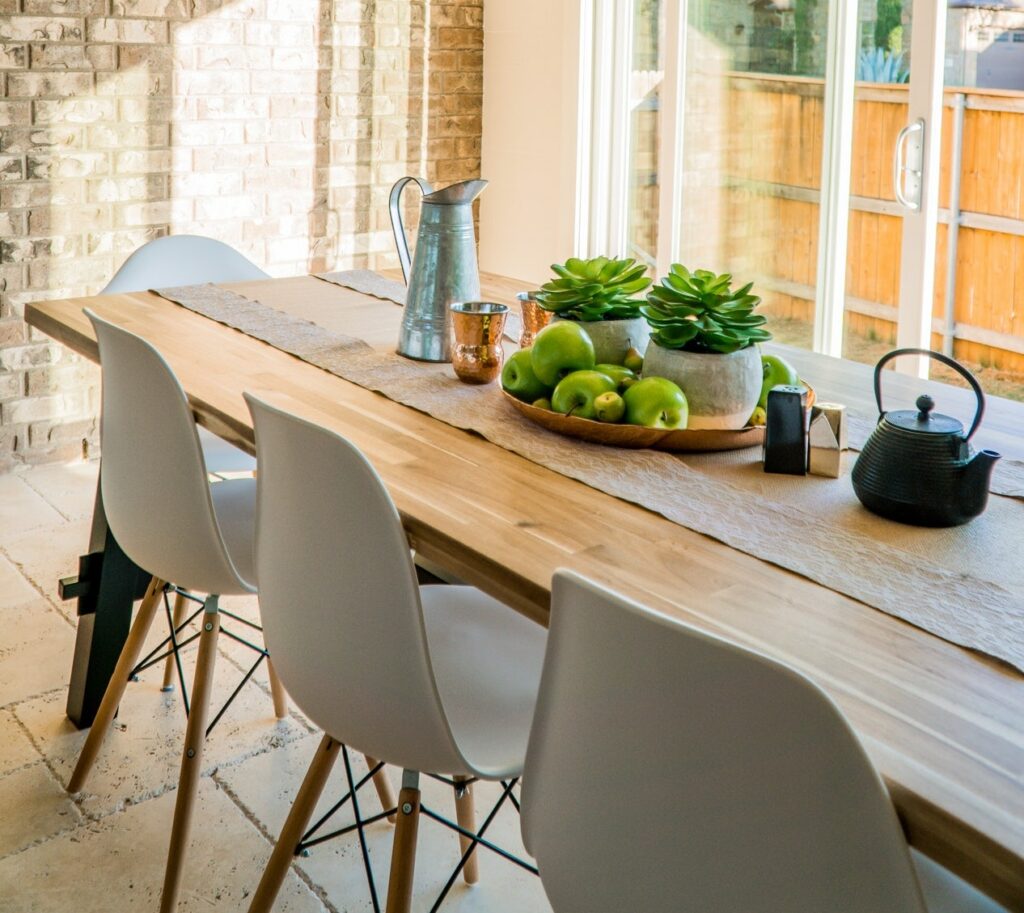 Kitchen Table in Wood - EcoLove - Organic Lifestyle Blog